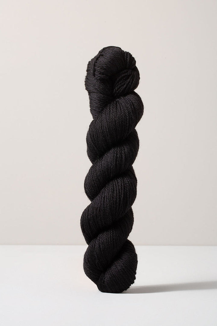 16 Fingering Yarn by Urth Yarns (Extrafine Merino)