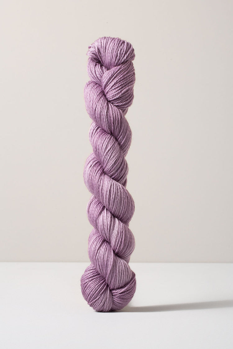 16 Fingering Yarn by Urth Yarns (Extrafine Merino)