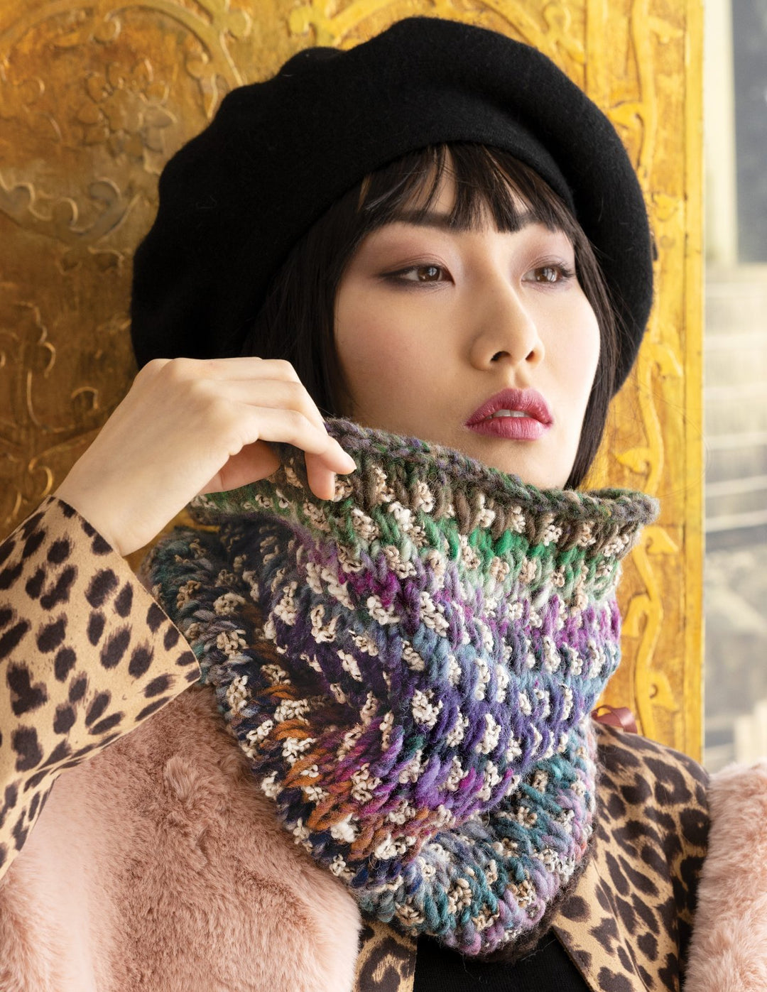 Design 18 - Two-Color Cowl