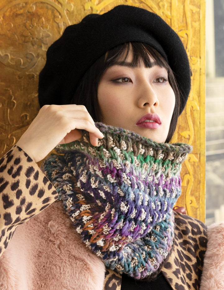 Design 18 - Two-Color Cowl