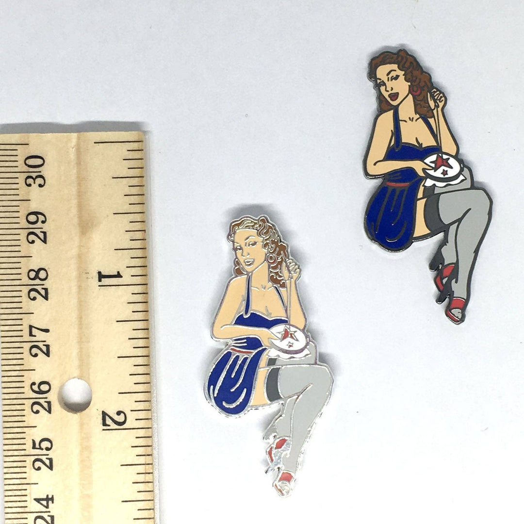 Stitching Vintage Pinup Needle Minder - Black Finish