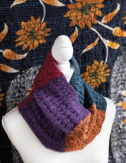Bonus Design 1 - Color Wheel Cowl