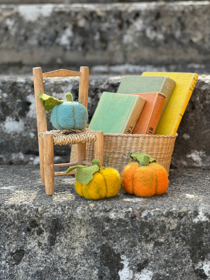 Woolly Pumpkins Needle Felting Craft Kit