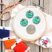 Life's a stitch Magnetic Needle Minder
