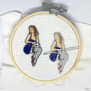 Stitching Vintage Pinup Needle Minder - Black Finish