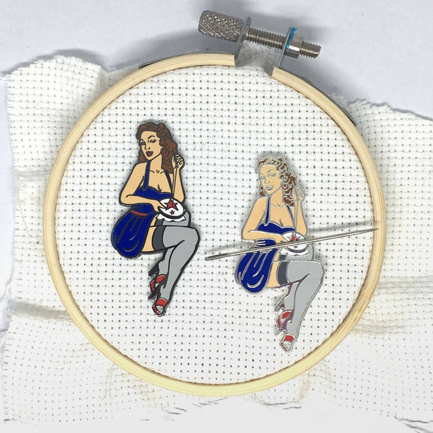 Stitching Vintage Pinup Needle Minder - Black Finish