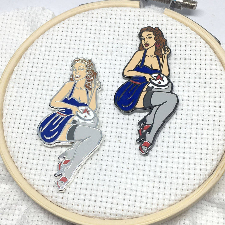 Stitching Vintage Pinup Needle Minder - Black Finish