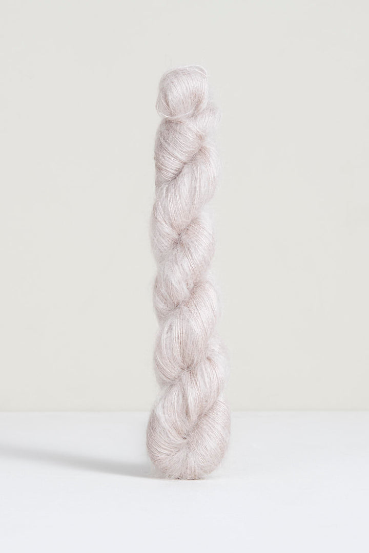 Bonmoher Yarn by Urth Yarns (Extrafine Merino)