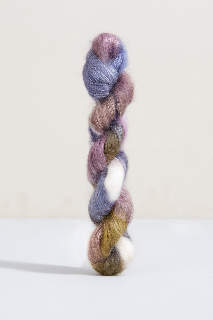 Bonmoher Yarn by Urth Yarns (Extrafine Merino)