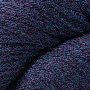 Cascade 220 Peruvian Highland Wool Yarn
