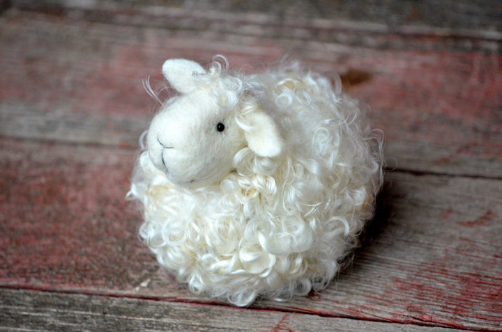 Bear Creek Felting - Felting Kits - White Sheep