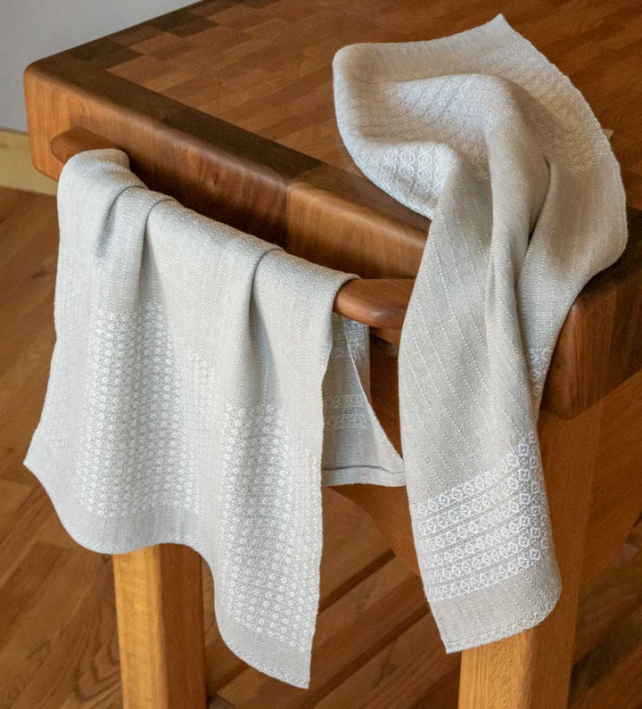 Handwoven Magazine January/February 2024, Volume XLV Number 1
