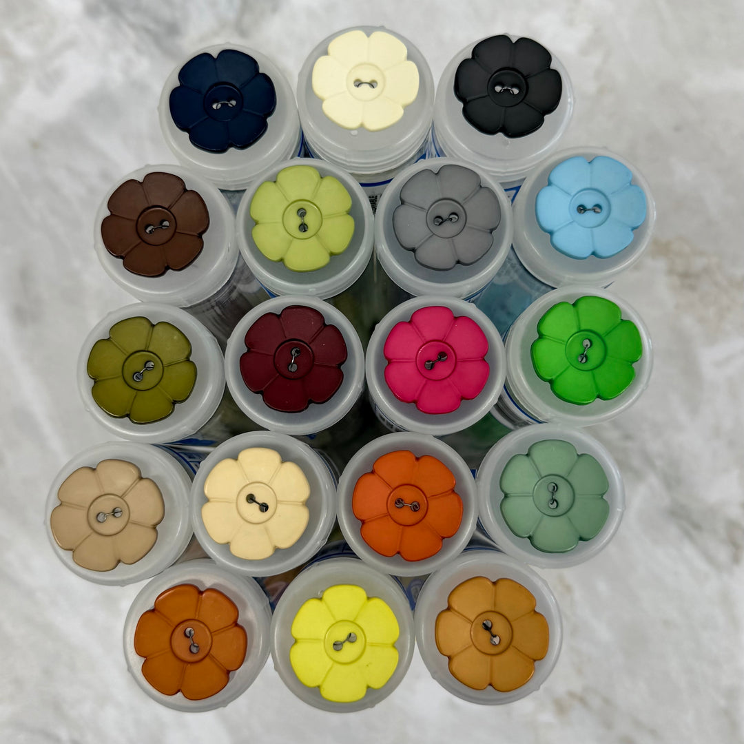28mm Two Hole Daisy Solid Color Buttons