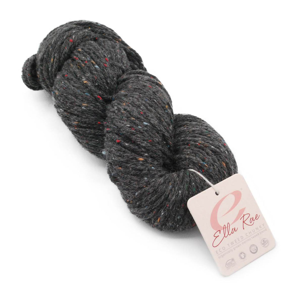 Black Super Chunky Yarn, Black Chunky Yarn, 100% Acrylic, Vegan Friendly,  100g Ball of Yarn, Chunky Knitting, Washable Yarn 