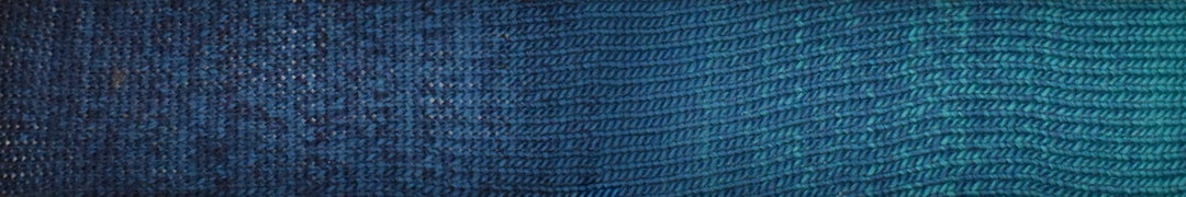 Poema Cashmere, Wool and Cashmere Blend Yarn by Laines du Nord