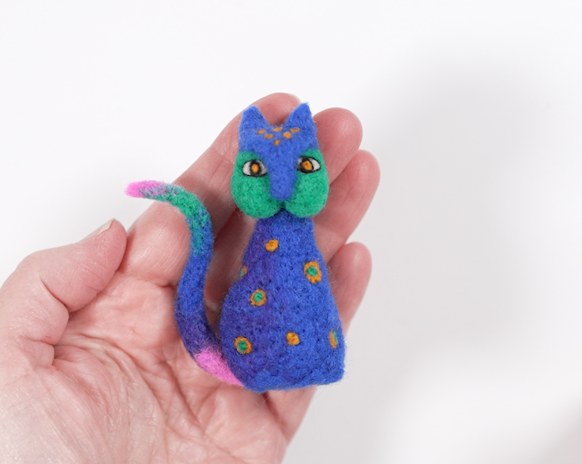 Bear Creek Felting - Felting Kits - Laurel Burch Cat
