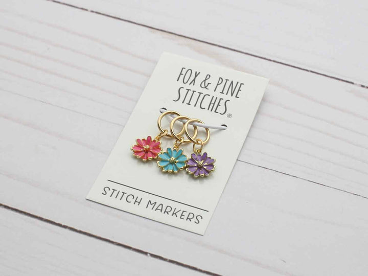 Daisy | Stitch Markers