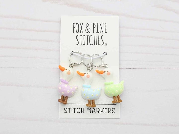 Porch Goose | Stitch Markers
