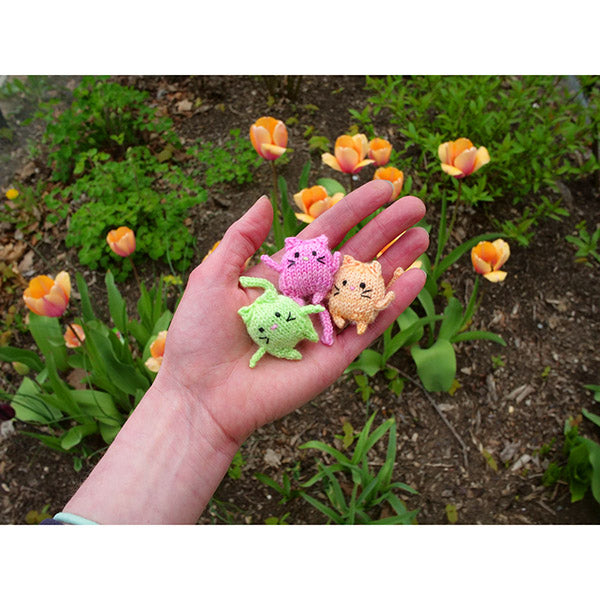 Tricolor Bipedal Cat Kit from Mochimochi Land