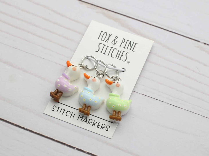 Porch Goose | Stitch Markers