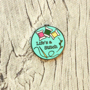 Life's a stitch Magnetic Needle Minder