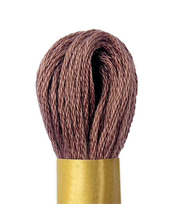 Maxi Mouline Embroidery Floss Color 936 by Circulo