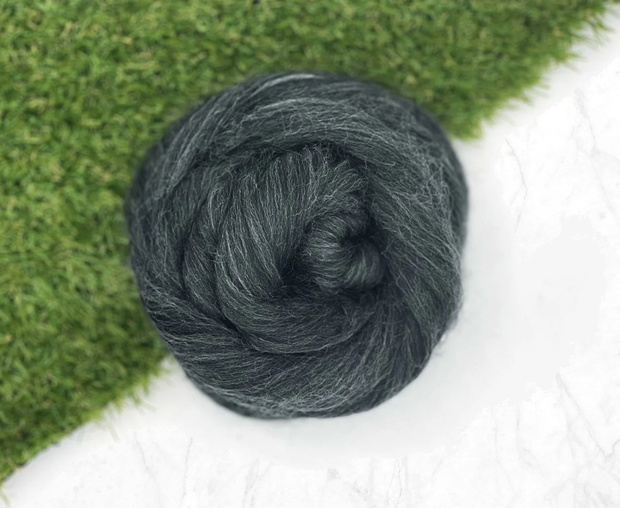 Dark Gray Merino Top Roving 23 Microns