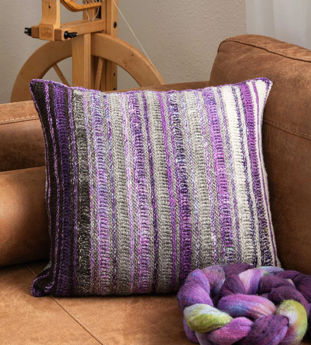 Spin Off - the Art &amp; Craft of Spinning Yarn - Spring 2025 - Vol. XLVIV No. 5