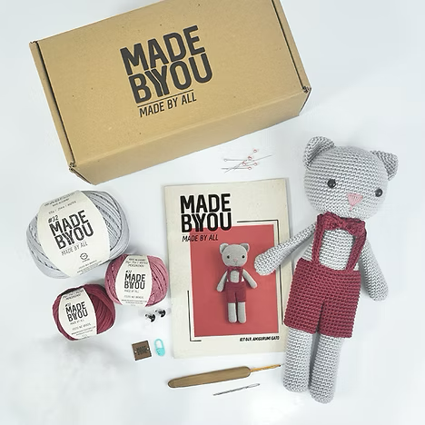 Amigurumi Made by You Kit - Cat by Circulo
