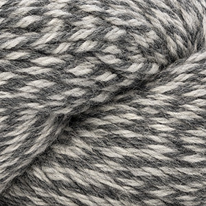 Cascade 220 Peruvian Highland Wool Yarn