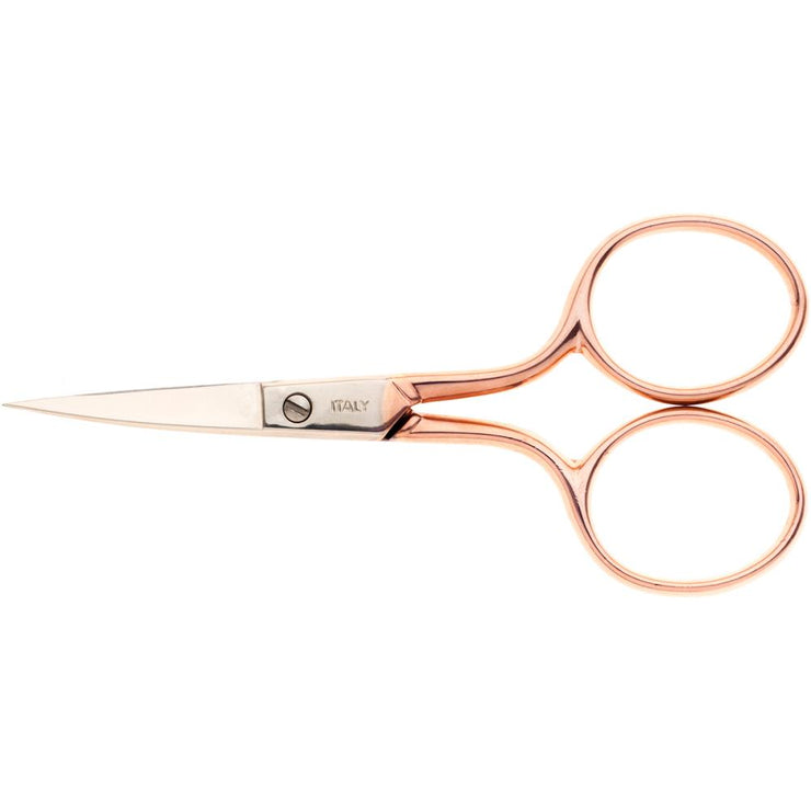 Quality scissors manufactured with original pink gold plating. Precision finishing creates an especially sharp blade, which makes the scissors useful for various crafts. The curved blades allow you to cut the thread smoothly without damaging fabric.