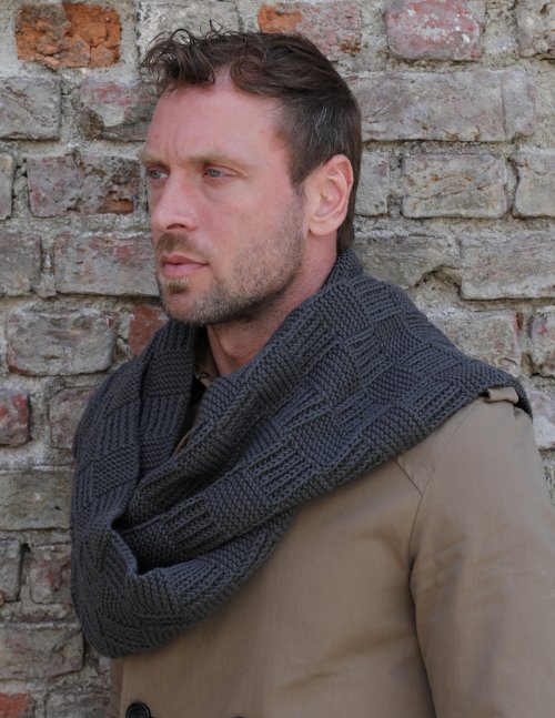 Dylan Scarf from Urban Knits Knitting Pattern Book by Jody Long