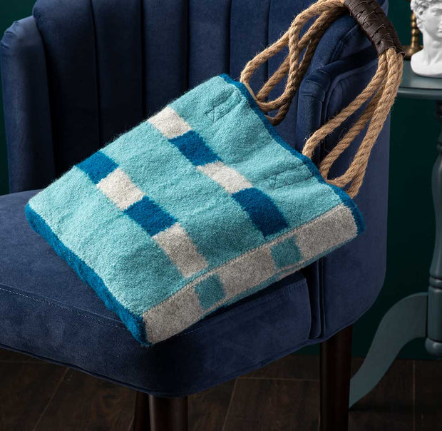 Handwoven Magazine January/February 2022, Volume XLIII, Number 1