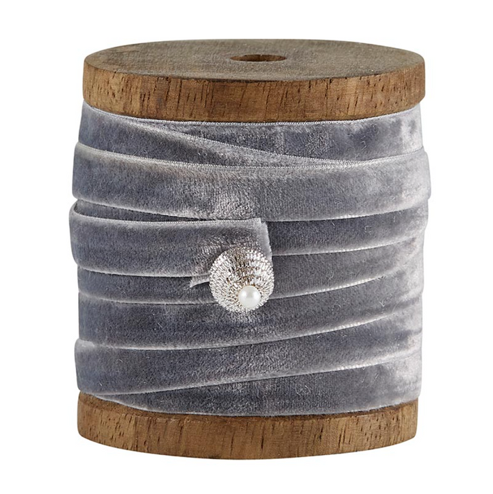 Velvet Ribbon with Push Pin