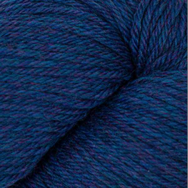 Cascade 220 Peruvian Highland Wool Yarn