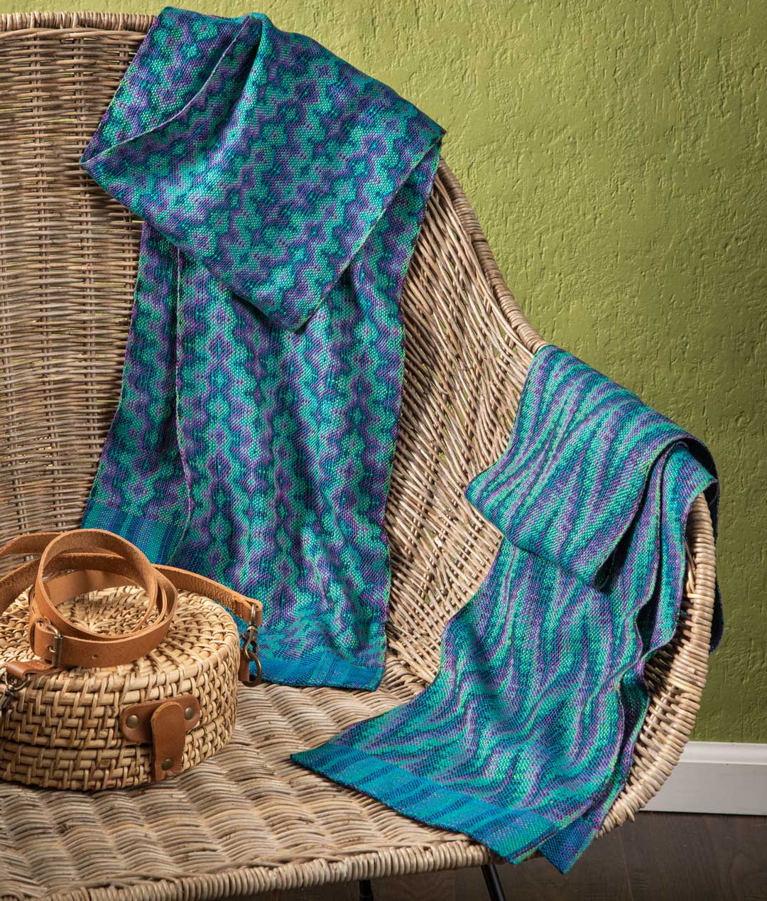 Handwoven Magazine November/December 2022, Volume XLIII, Number 5