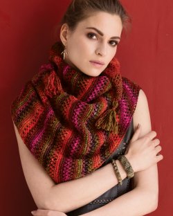 Design 30 - Garter &amp; Lace Diamond Shawl