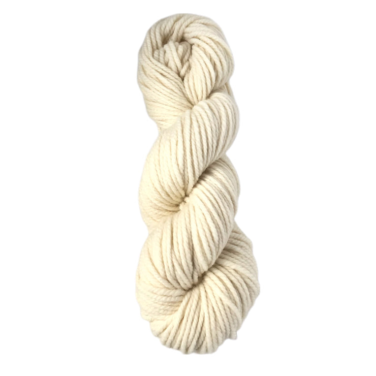 Betty: US Merino Wool Yarn Hand in Natural