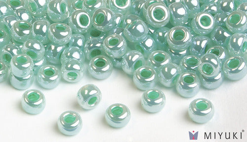 Miyuki 6/0 Glass Beads 536 - Seafoam Green Ceylon approx. 30 grams